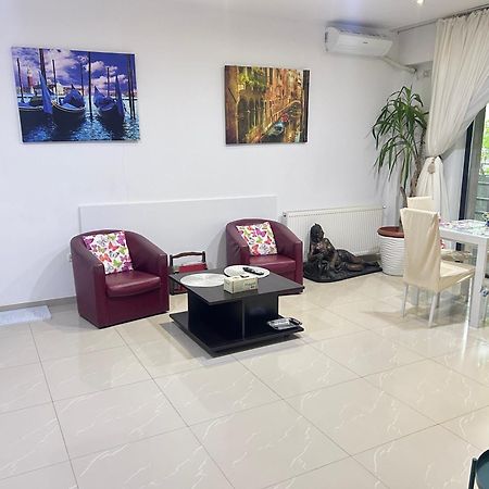 City Park Residence Κονστάντζα Εξωτερικό φωτογραφία