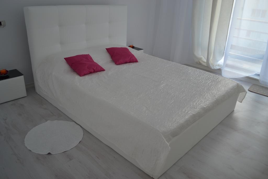 City Park Residence Κονστάντζα Εξωτερικό φωτογραφία