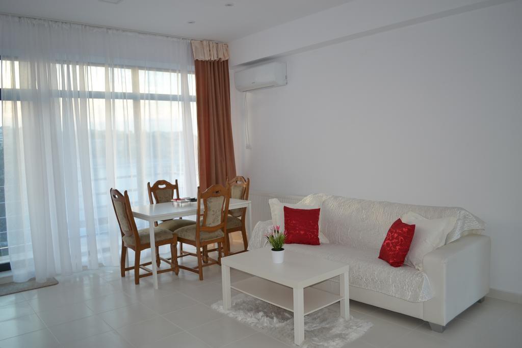 City Park Residence Κονστάντζα Εξωτερικό φωτογραφία